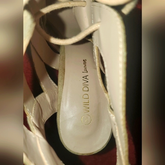 Hollow Out Lace-Up Front Stiletto Heeled - Picture 2 of 6